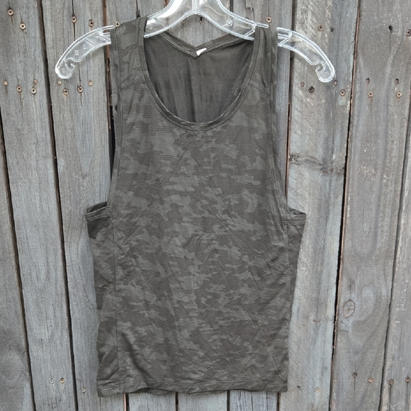 Lululemon Athletica Green Tank Top with Gray Accents - Picture 1 of 3